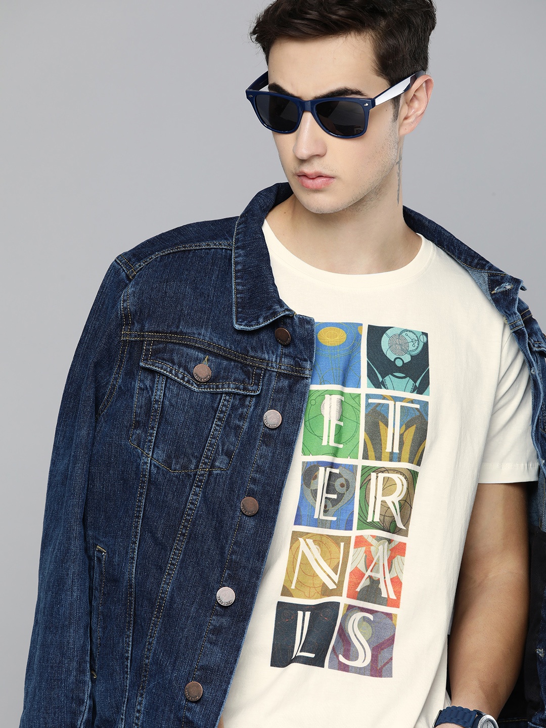 

Kook N Keech Marvel Men White & Blue Printed Round Neck Pure Cotton T-shirt