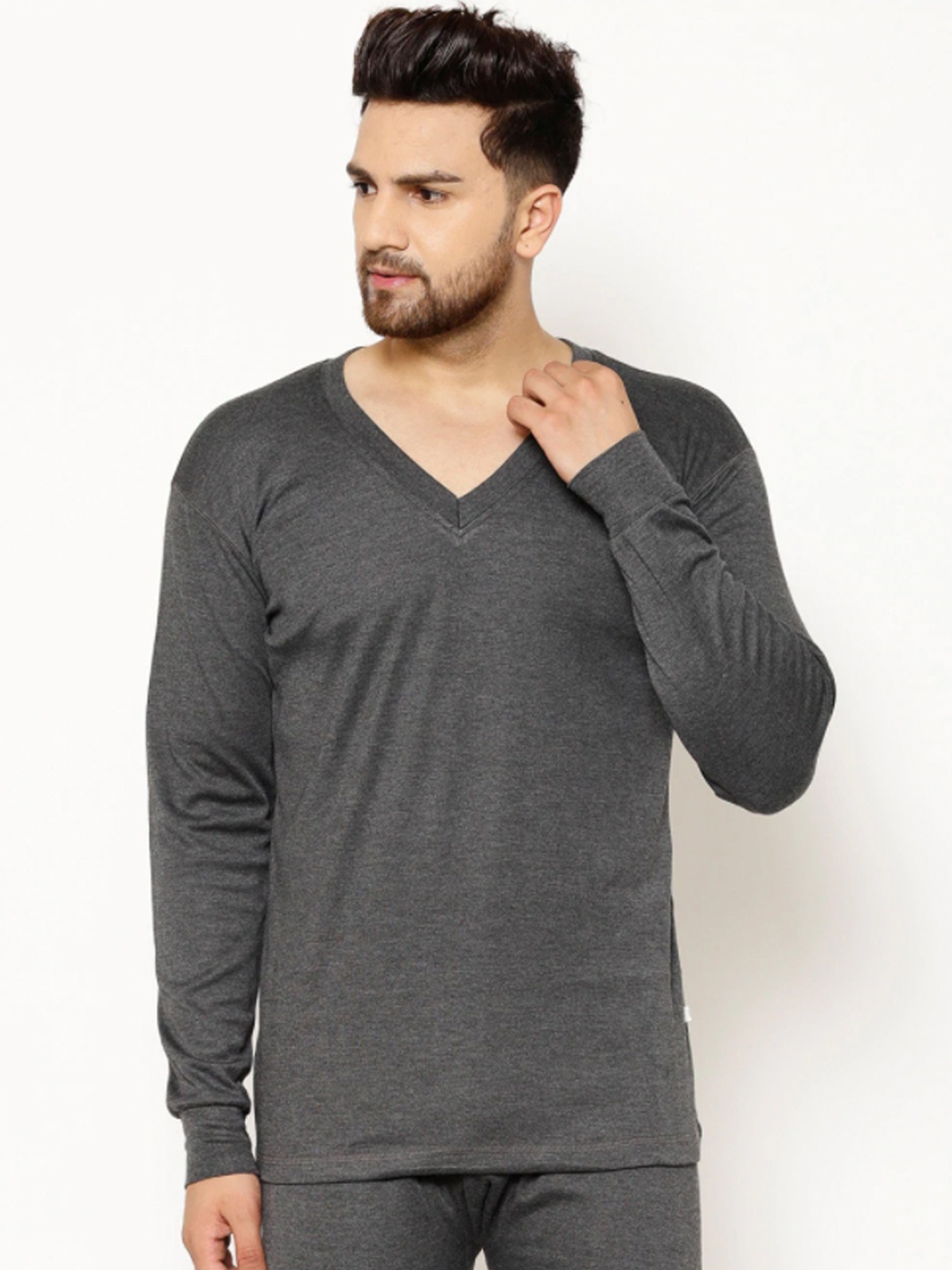 

VIMAL JONNEY Men Charcoal Grey Cotton Thermal Set