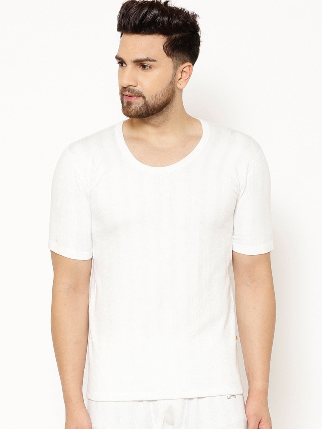 

VIMAL JONNEY Men White Solid Cotton Thermal Set