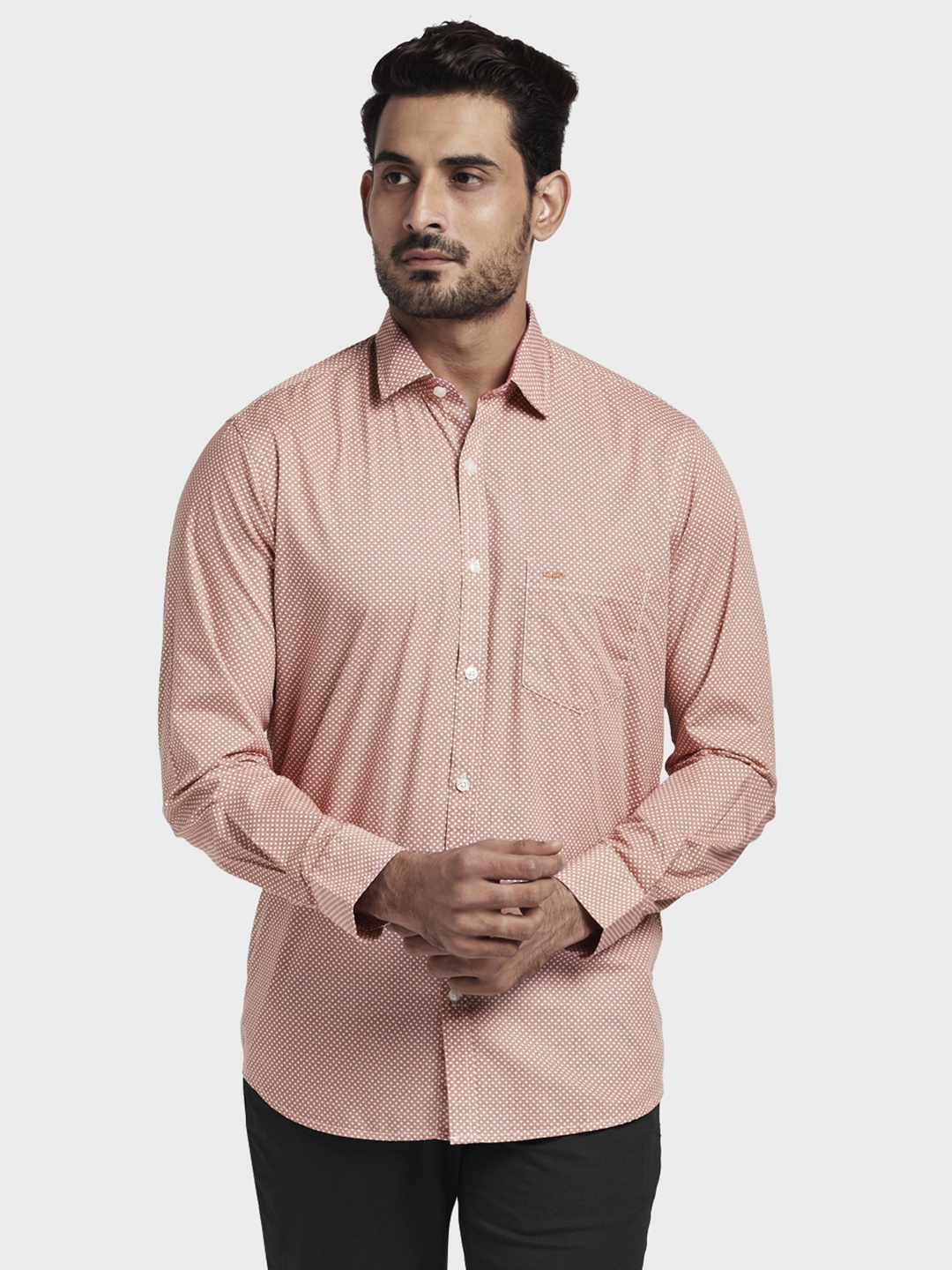 

ColorPlus Men Red Tailored Fit Solid Casual Shirt