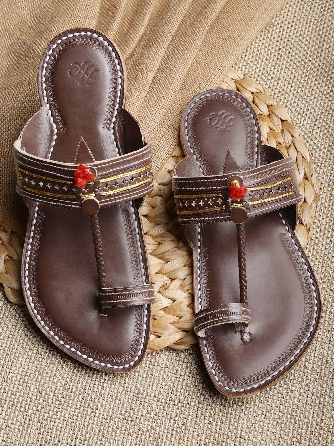 

House of Pataudi Men Coffee Brown Leather Handcrafted One-Toe Comfort Sandals
