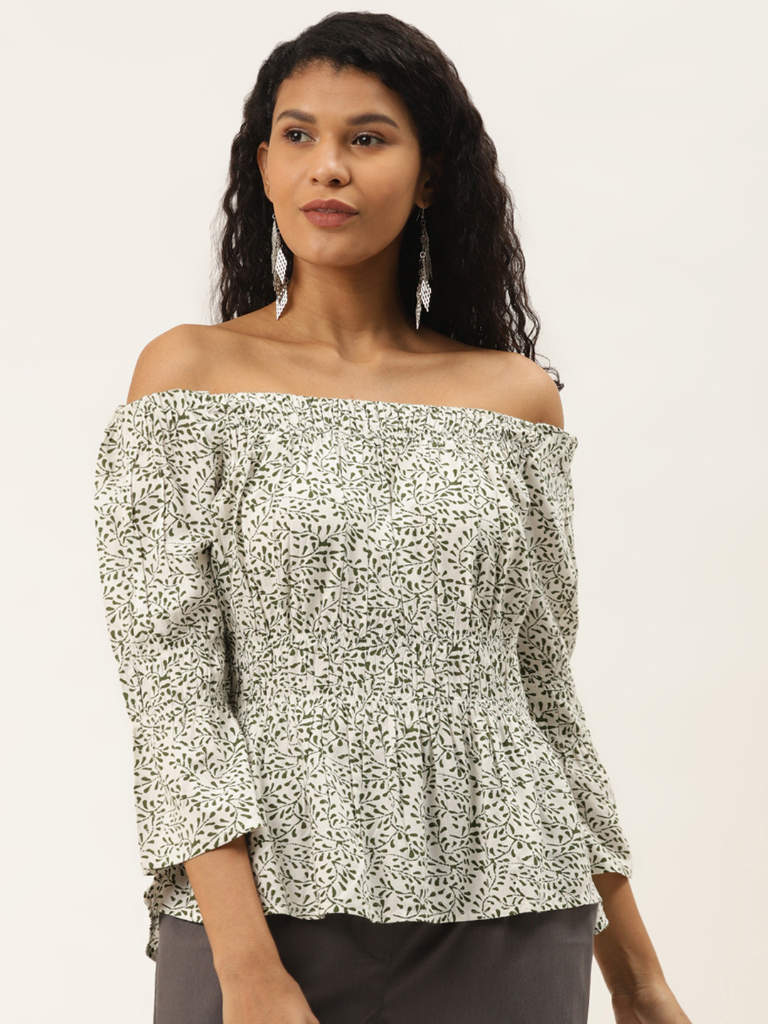 

Off Label Women White & Green Printed Off-Shoulder Bardot Top