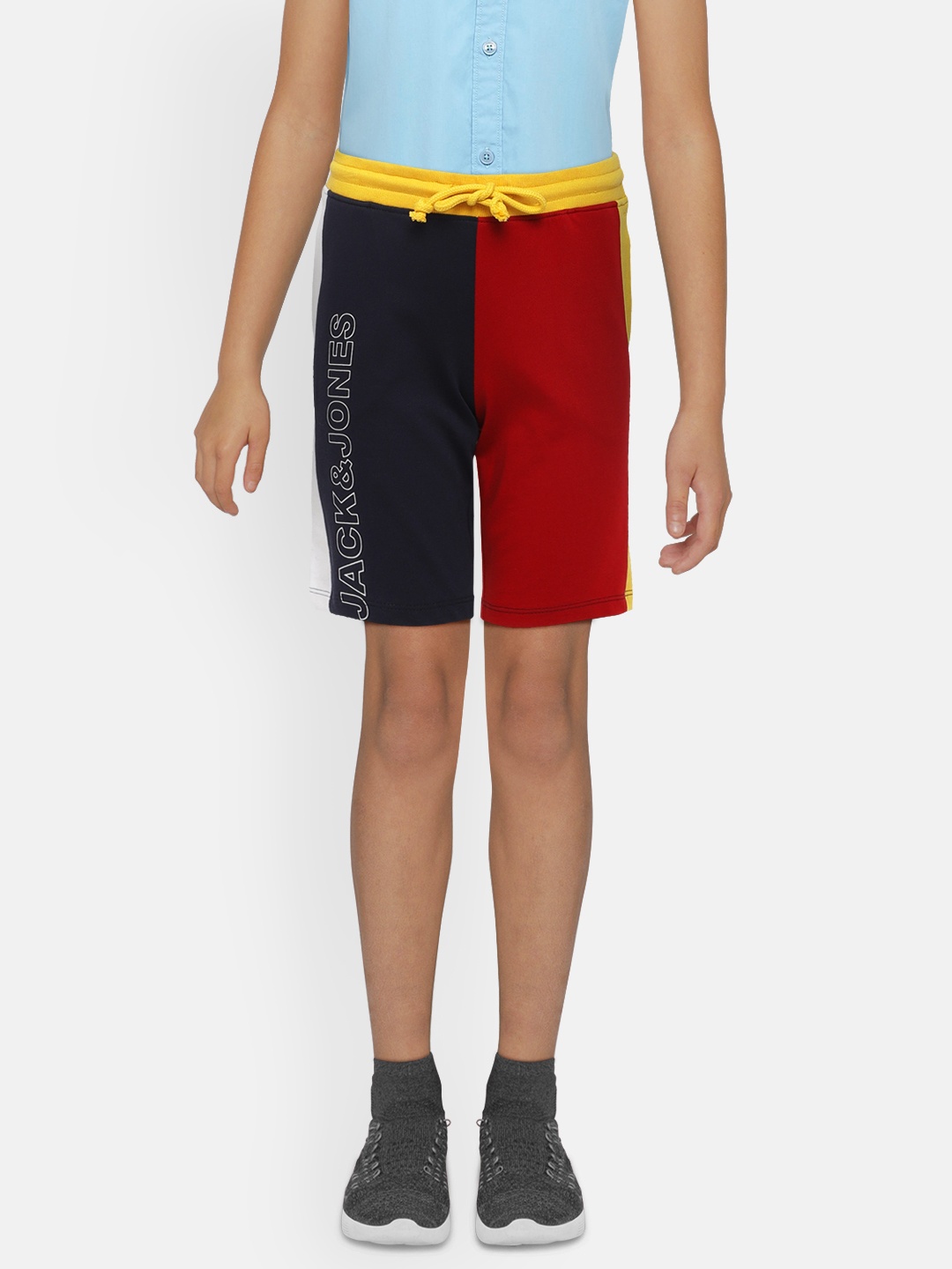 

Jack & Jones Boys Navy Blue & Red Colourblocked Slim Fit Regular Shorts