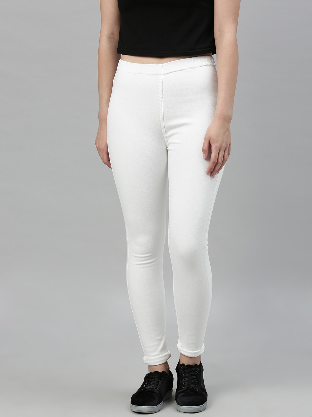 

ADBUCKS Women White Slim Fit Solid Jeggings