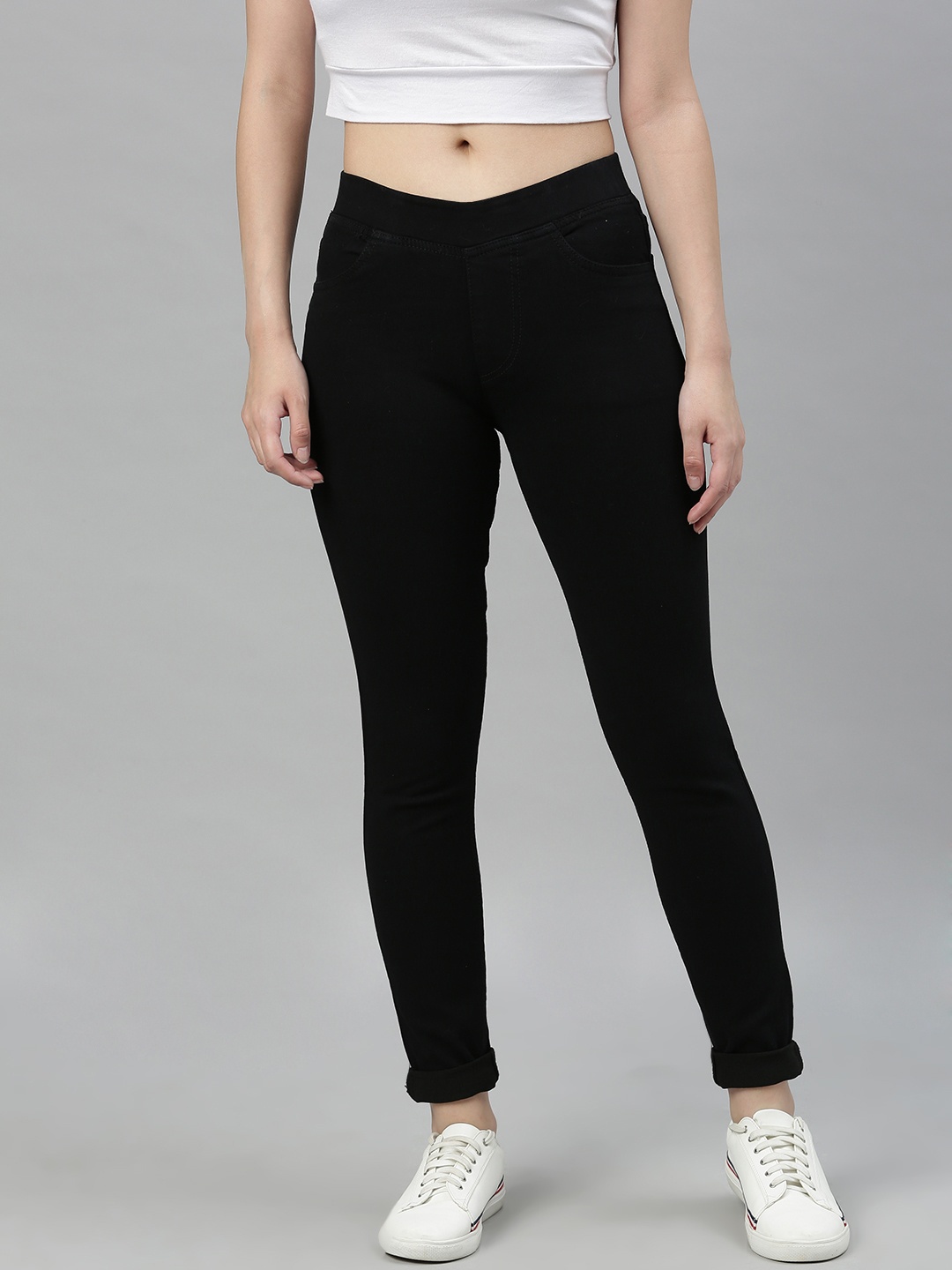 

ADBUCKS Women Black Solid Slim Fit Jeggings
