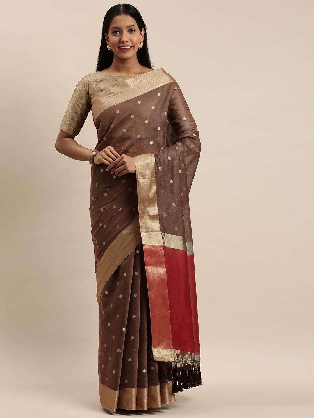 

VASTRANAND Coffee Brown & Golden Silk Blend Woven Design Kanjeevaram Saree