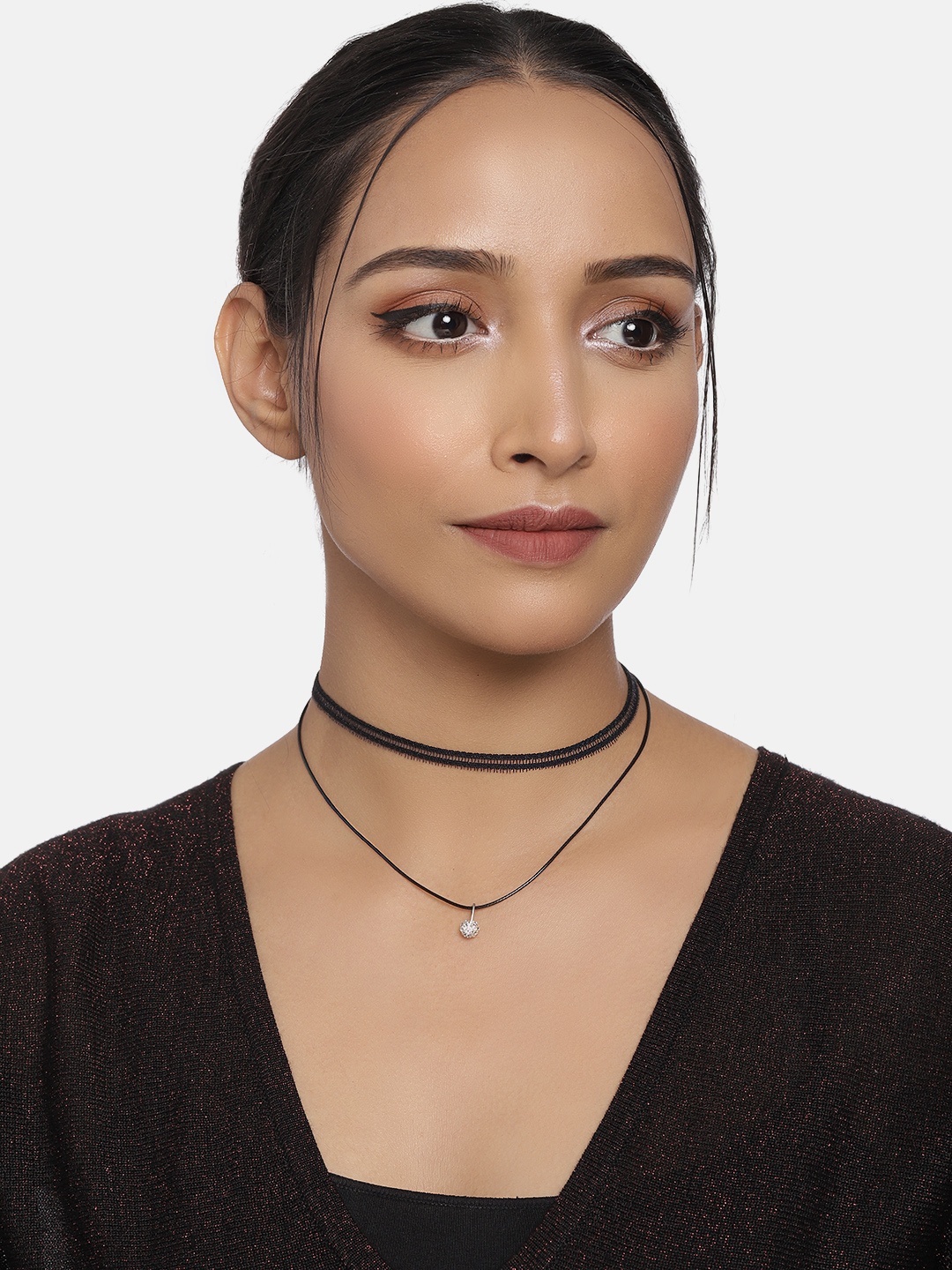 

DressBerry Black Synthetic Choker Necklace