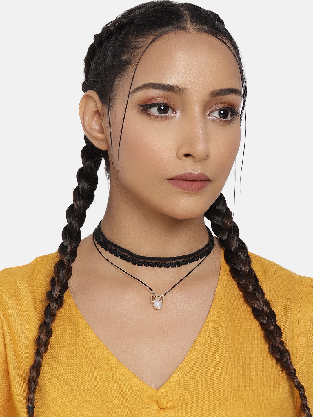 

DressBerry Black Choker Necklace