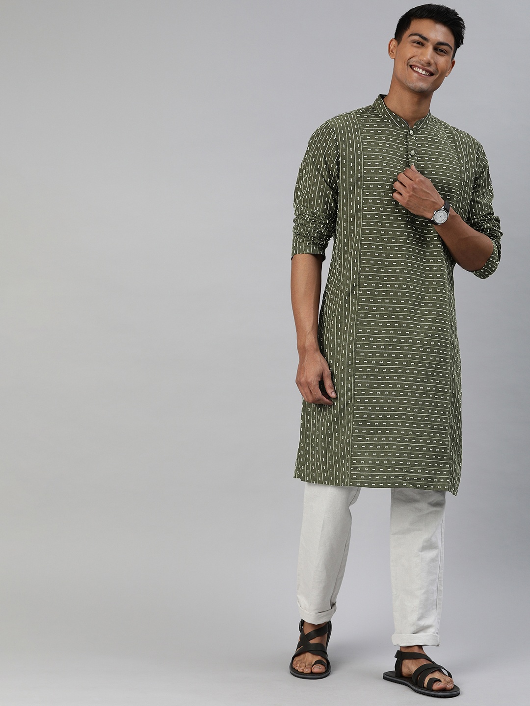 

THE BEAR HOUSE Men Green Woven Design Straight Kurta