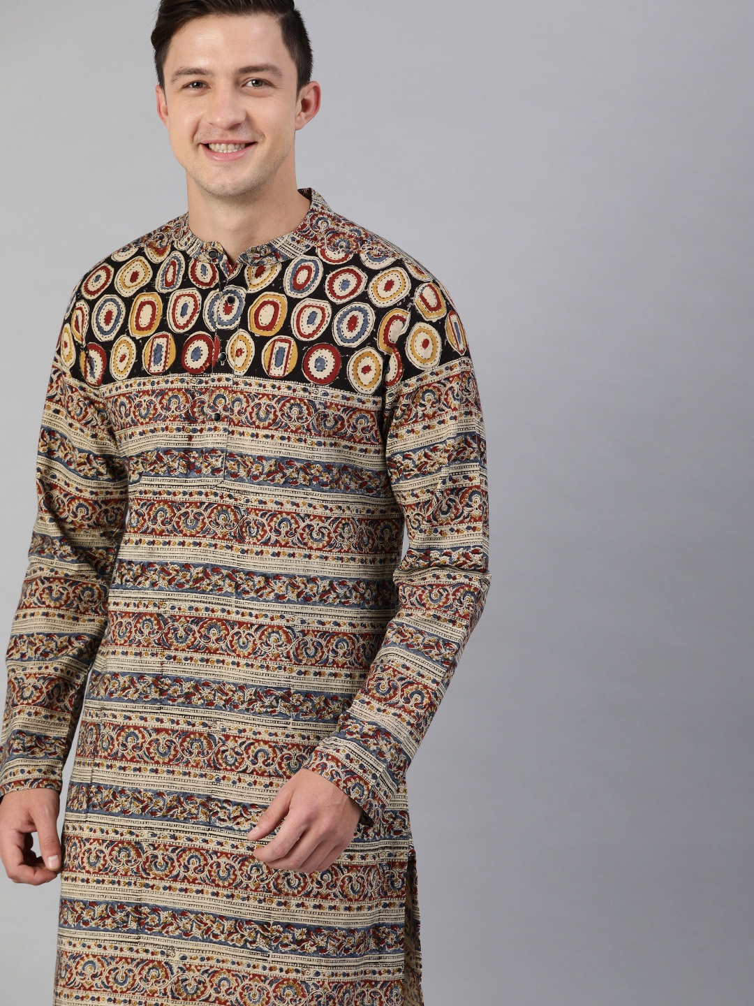 

THE BEAR HOUSE Maroon & Cream Panelled Organic Dyed Vegetable Printed Kurta