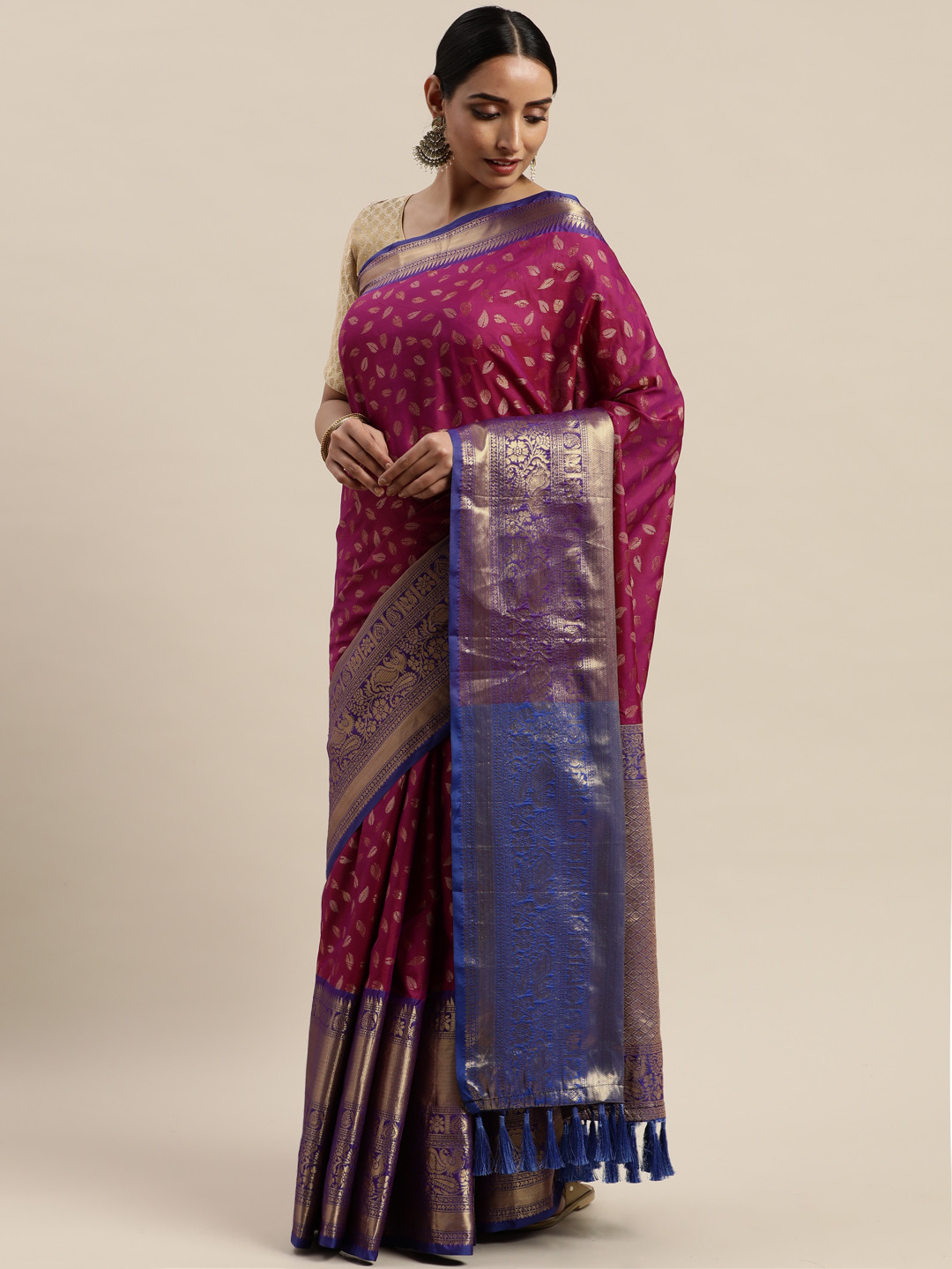 

VASTRANAND Burgundy & Gold-Toned Silk Cotton Woven Design Banarasi Saree