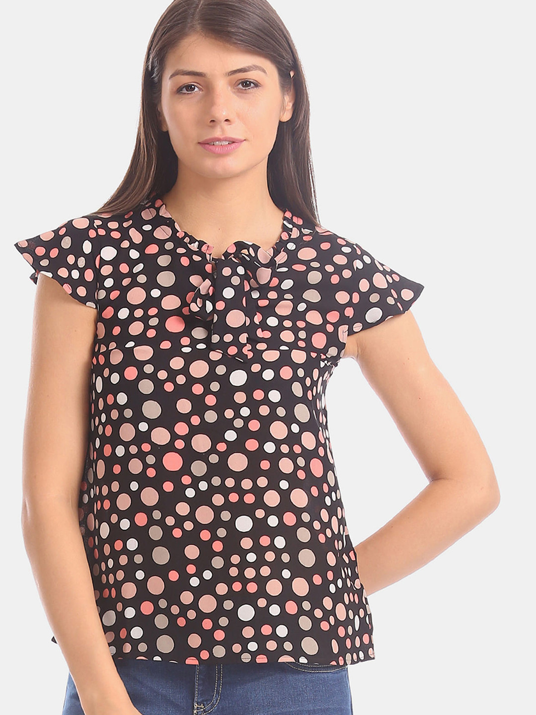 

Sugr Women Black Printed Tie Up Neck Top