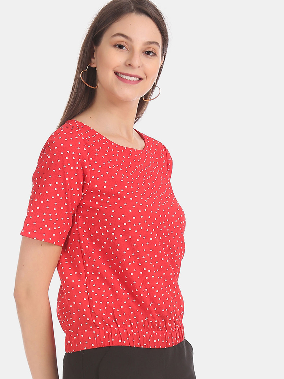 

Sugr Women Red & Off-White Micro Dot Printed Top