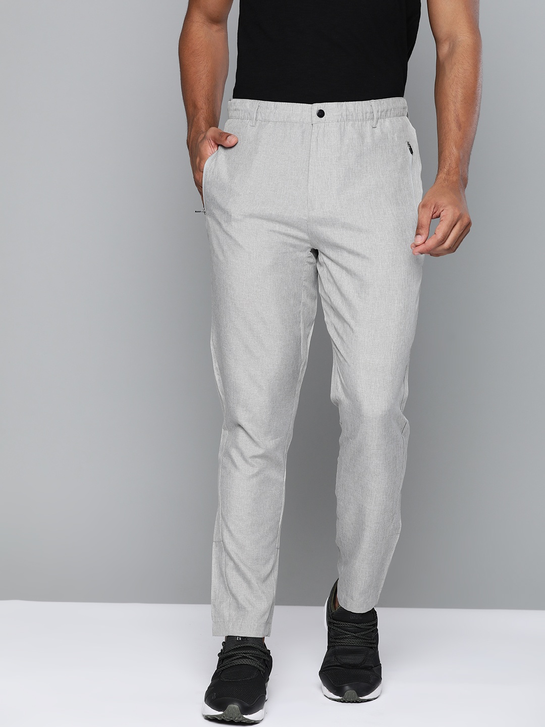 

HRX By Hrithik Roshan Men Anthra Melange Solid Slim Fit Rapid-Dry Lifestyle Trousers, Grey