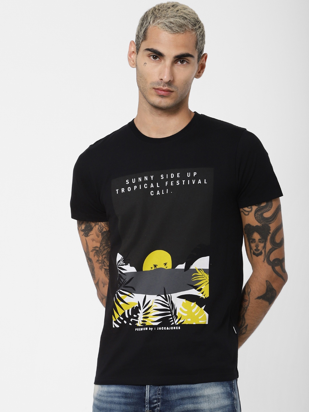 

Jack Jones Men Black Printed Slim Fit Round Neck Pure Cotton T-shirt