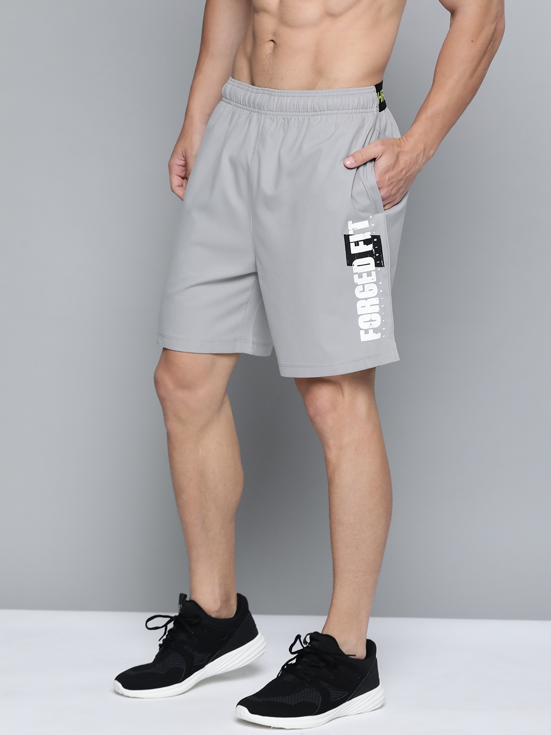 

HRX By Hrithik Roshan Men Wet Weather Solid Regular Fit Mid-Rise Rapid-Dry Antimicrobial Training Shorts, Grey