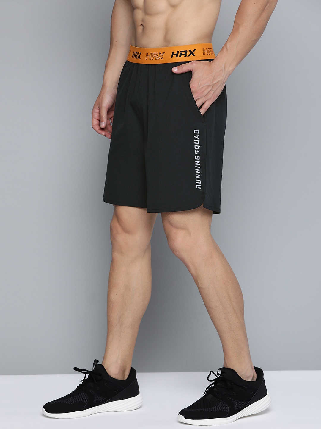 

HRX By Hrithik Roshan Men Anthra Melange Solid Regular Fit Melange Rapid-Dry Antimicrobial Running Shorts, Black