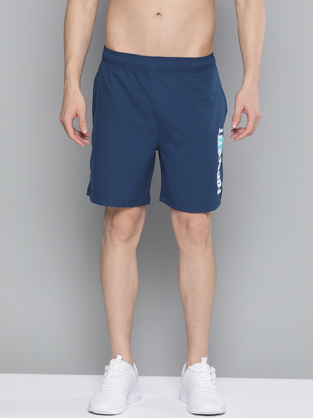 

HRX By Hrithik Roshan Men Estate Blue Solid Regular Fit Mid-Rise Rapid-Dry Antimicrobial Training Shorts, Navy blue