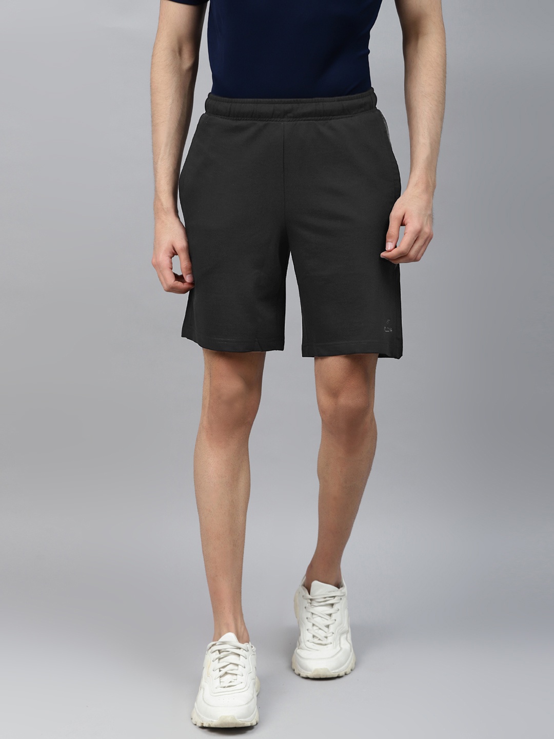 

Alcis Men Black Solid Slim Fit Sports Shorts