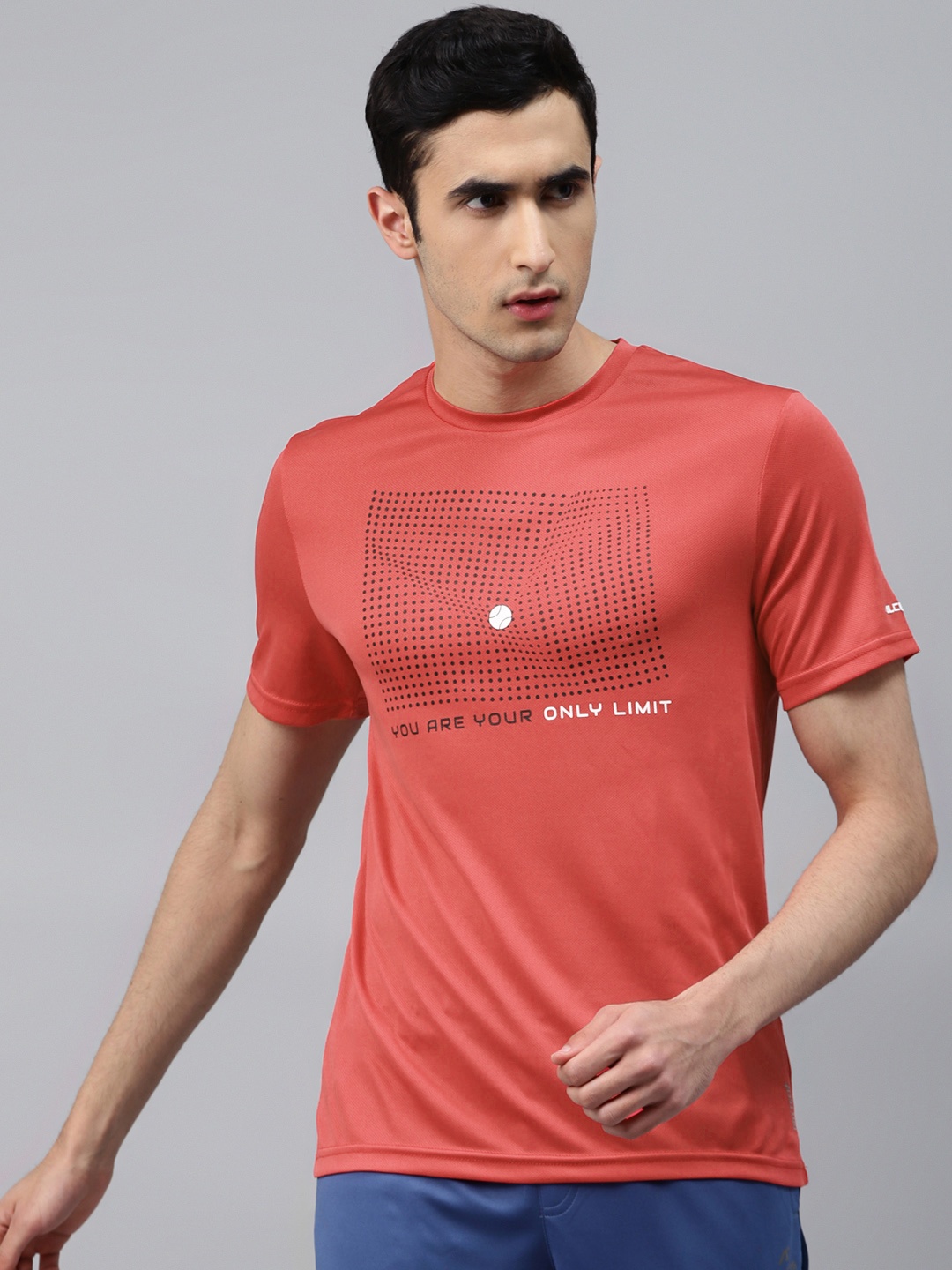 

Alcis Men Red Printed Round Neck T-shirt