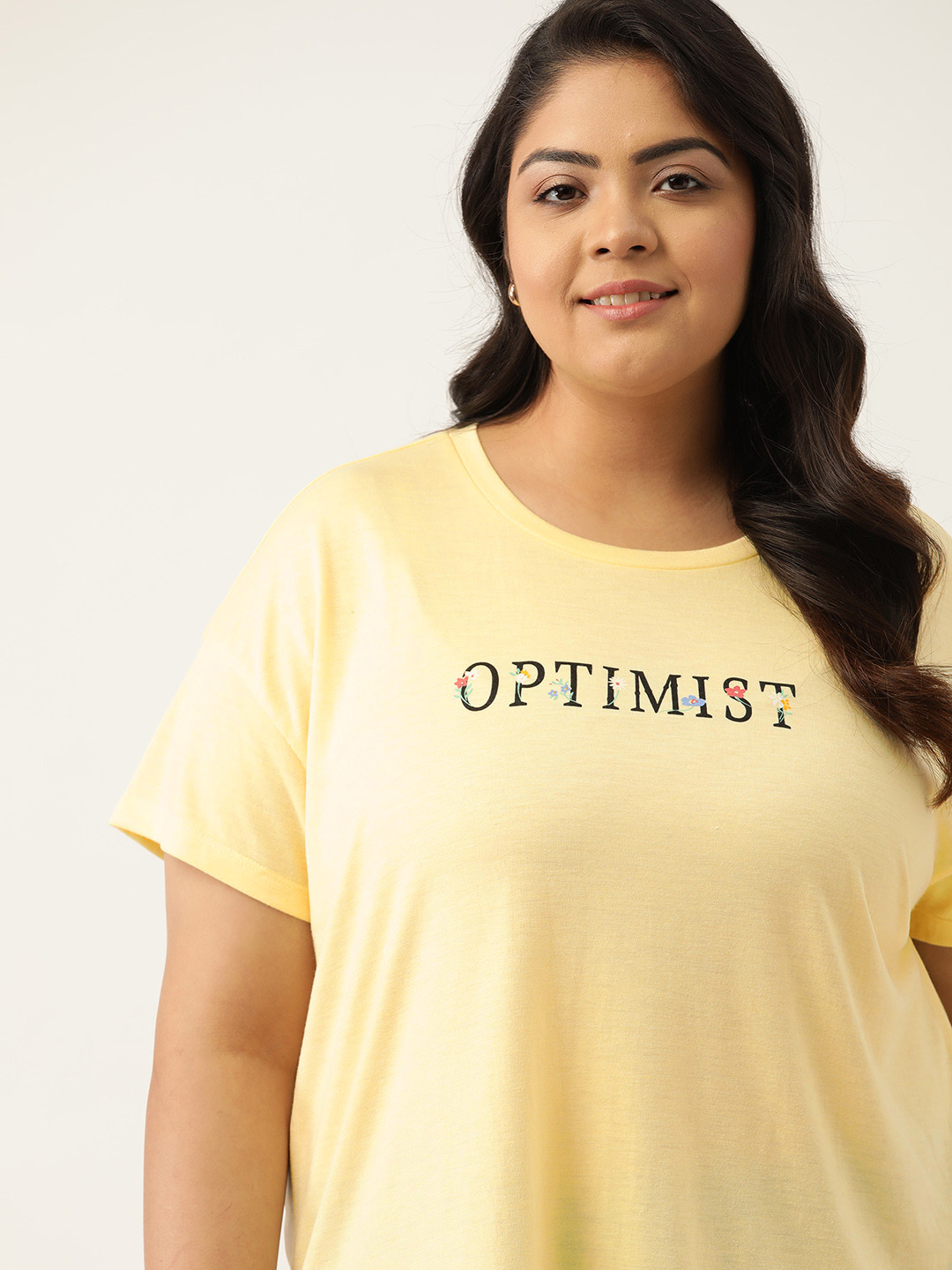 

Sztori Women Plus Size Yellow Solid Round Neck T-shirt