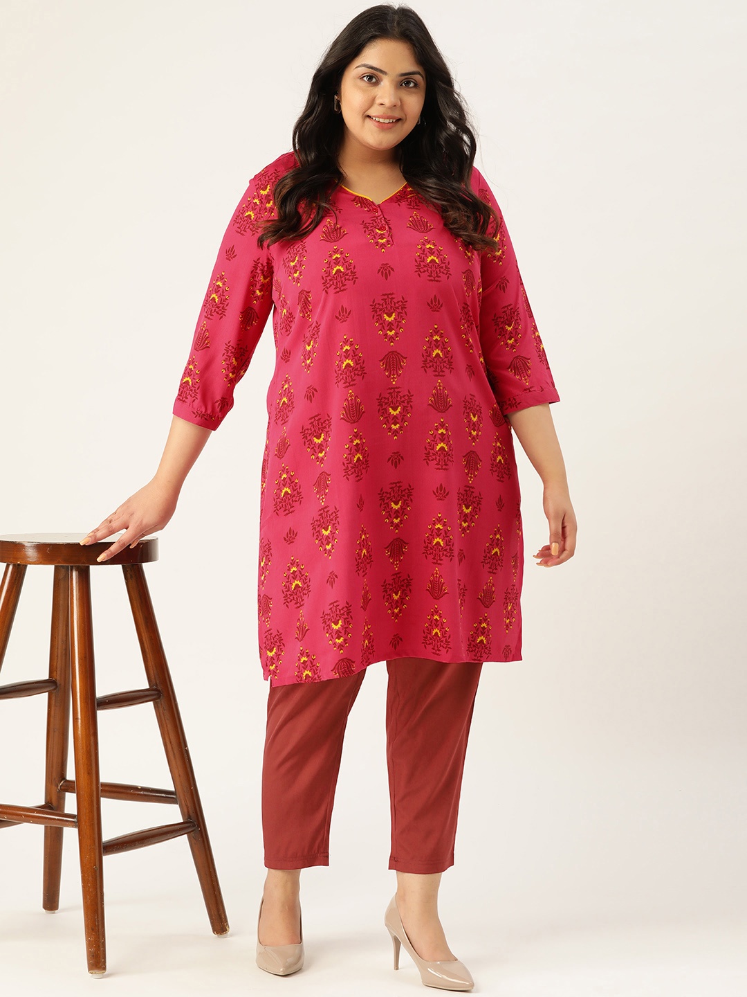 

Sztori Women Plus Size Magenta And Maroon Ethnic Motif Printed Kurta with Trousers