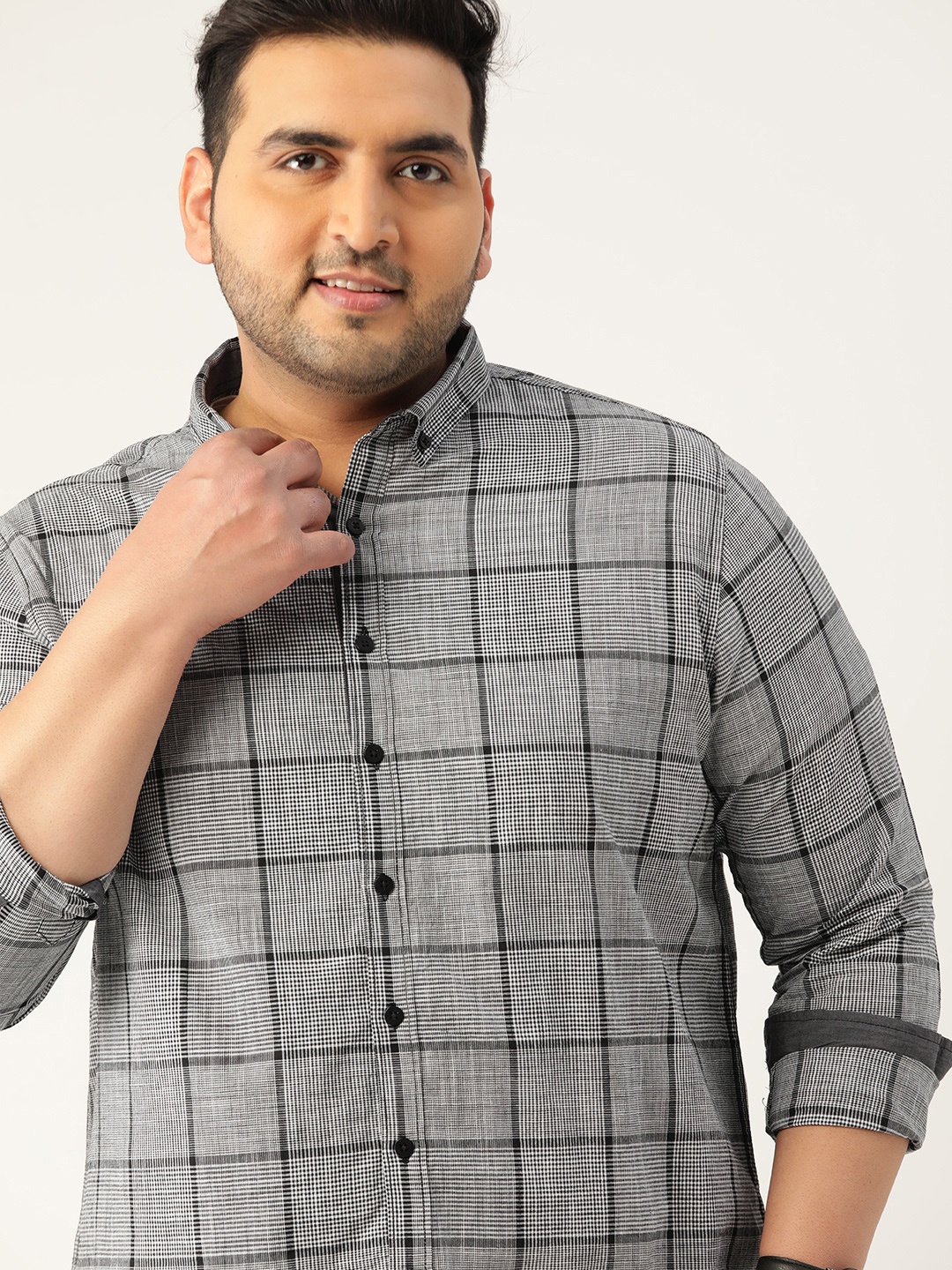 

Sztori Men Plus Size Black & White Pure Cotton Checked Casual Shirt
