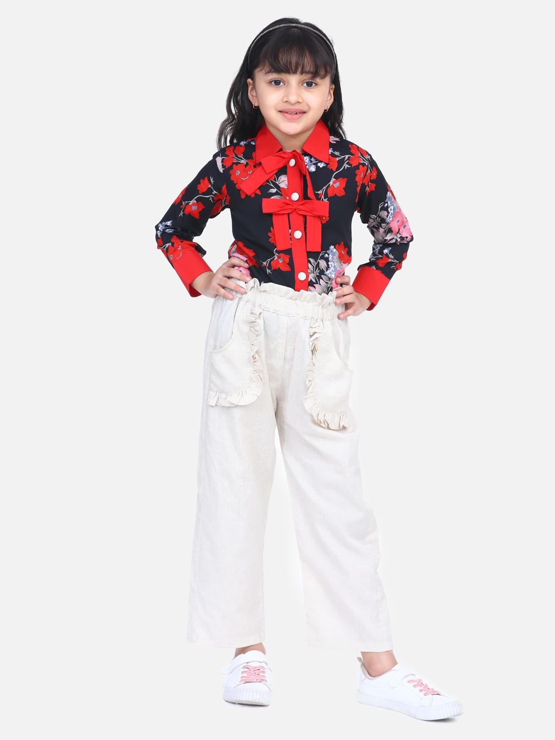 

Cutiekins Girls Red & Navy Black Printed Clothing Set