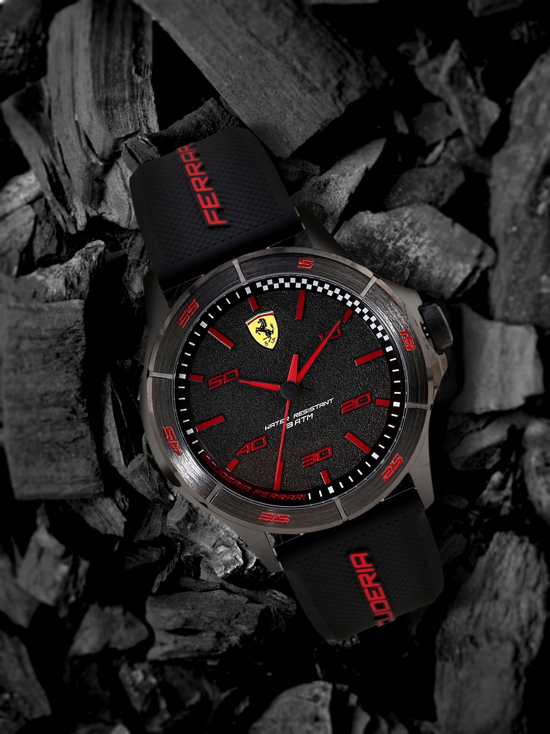 

SCUDERIA FERRARI Men Black & Red Analogue Watch