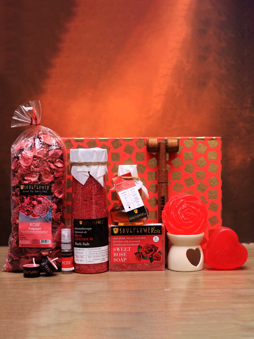 

Soulflower Romantic Rose Festive Hamper Skincare Beauty Gift Set, Red