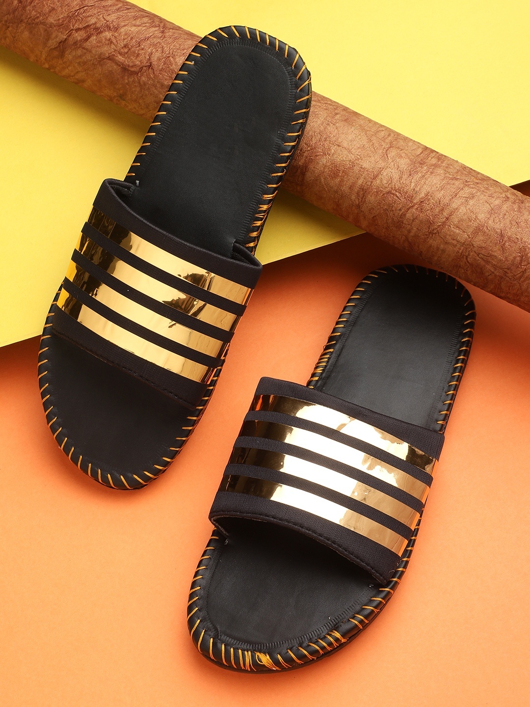 

Pampy Angel Men Gold-Toned & Black Solid Sliders