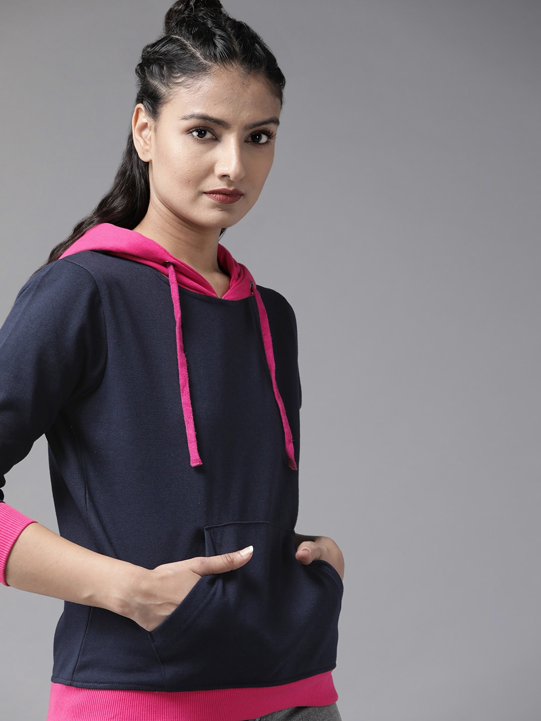 

The Roadster Lifestyle Co Women Navy Blue & Pink Solid Hooded Sweatshirt