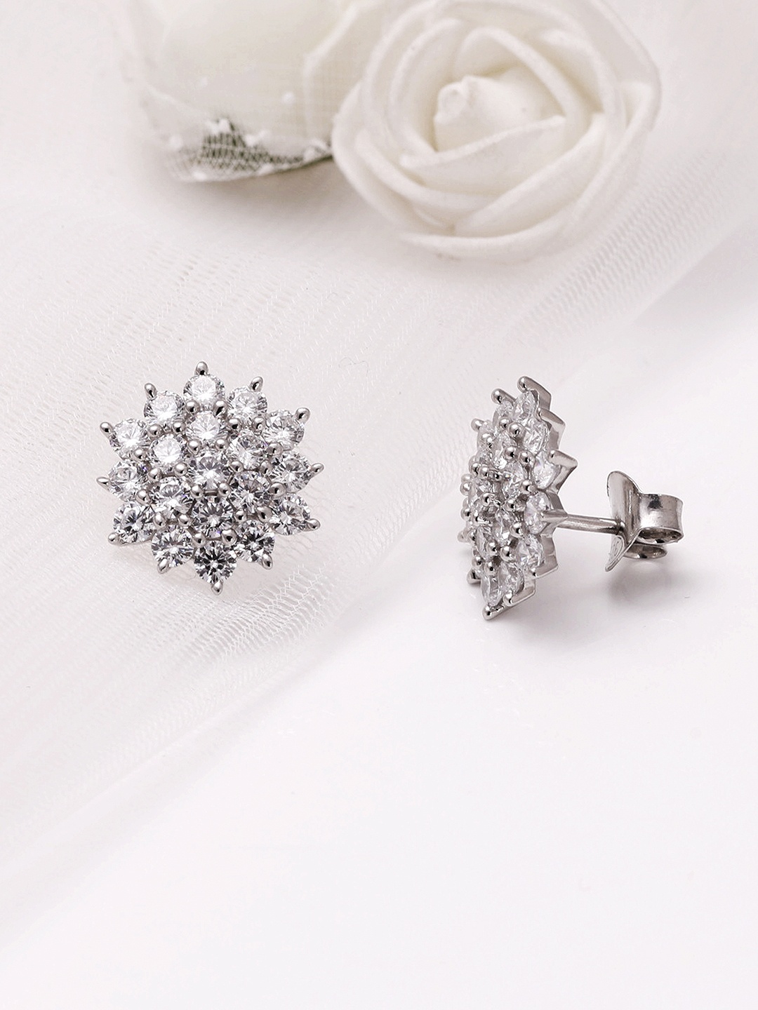 

GIVA 925 Sterling Silver Rhodium Plated Zircon Shining Star Studs
