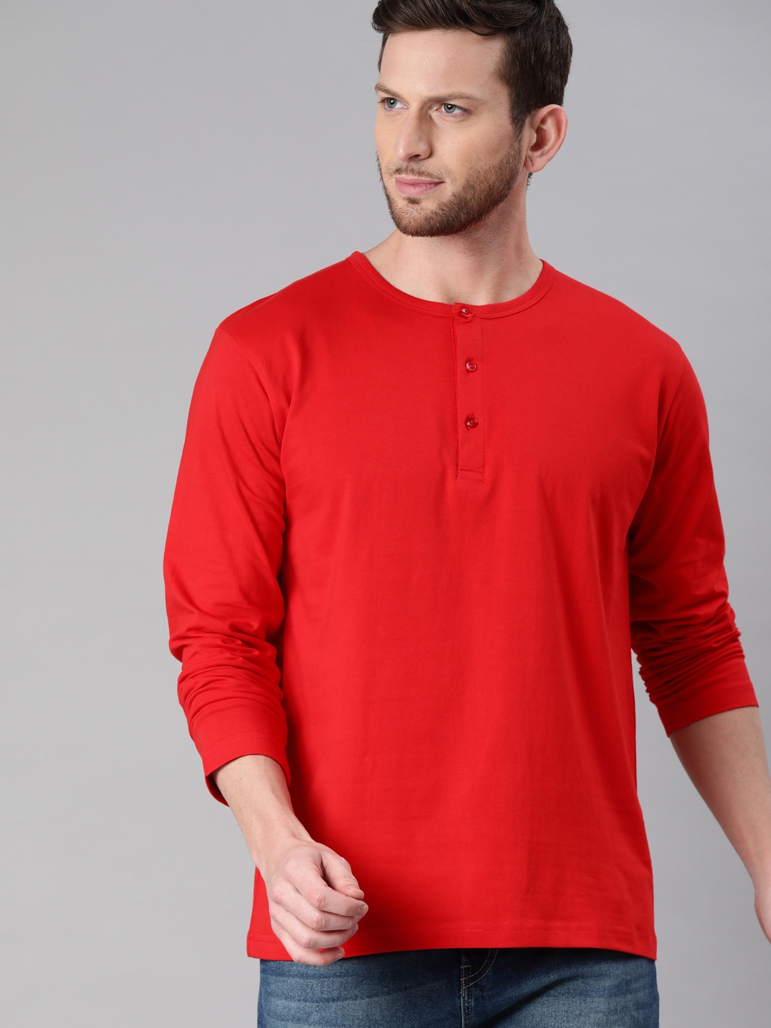 

BE AWARA Men Red Pure Cotton Solid Henley Neck Pure Cotton T-shirt