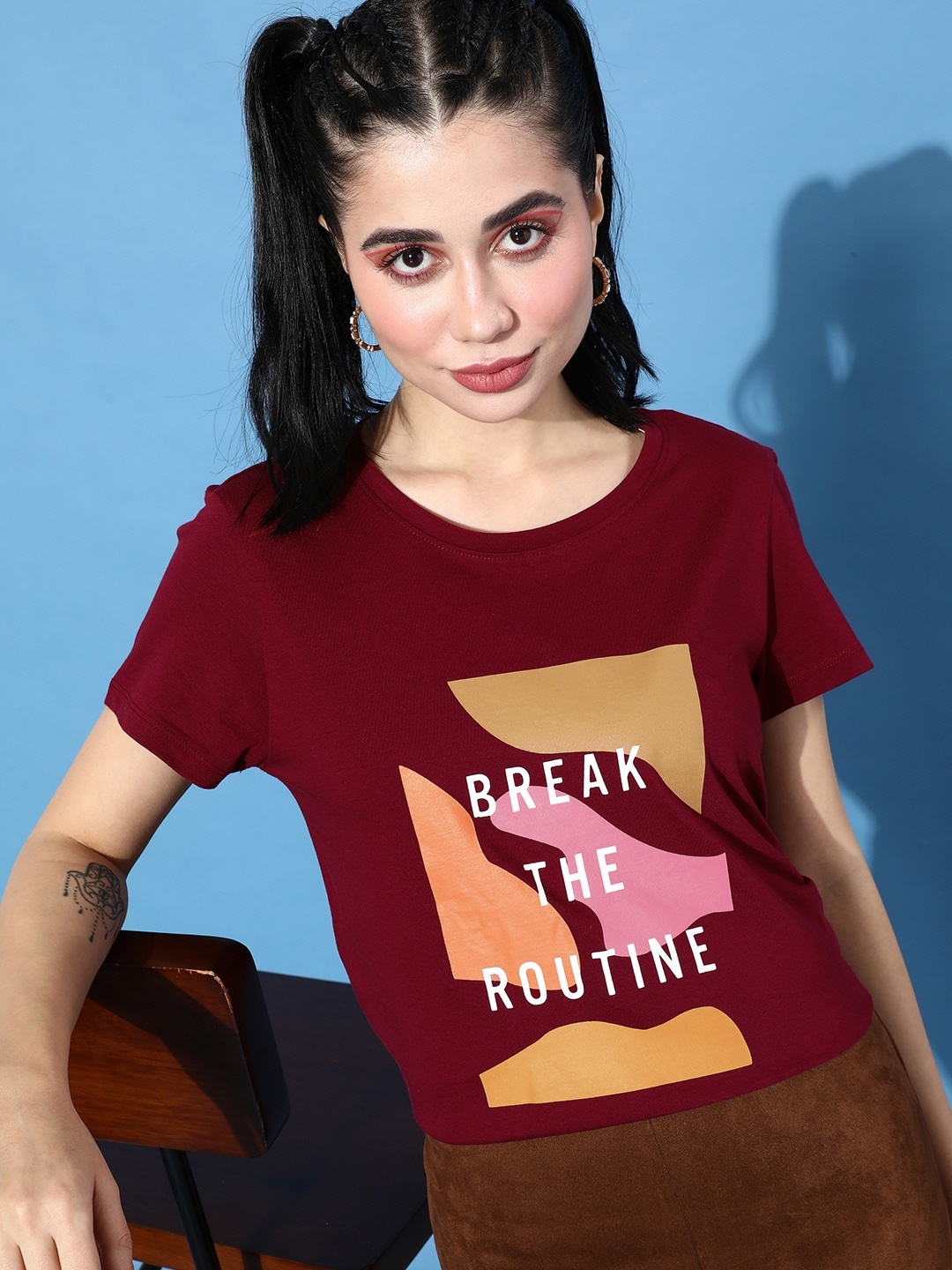 

The Roadster Lifestyle Co. Women Maroon Typography Printed Pure Cotton T-shirt