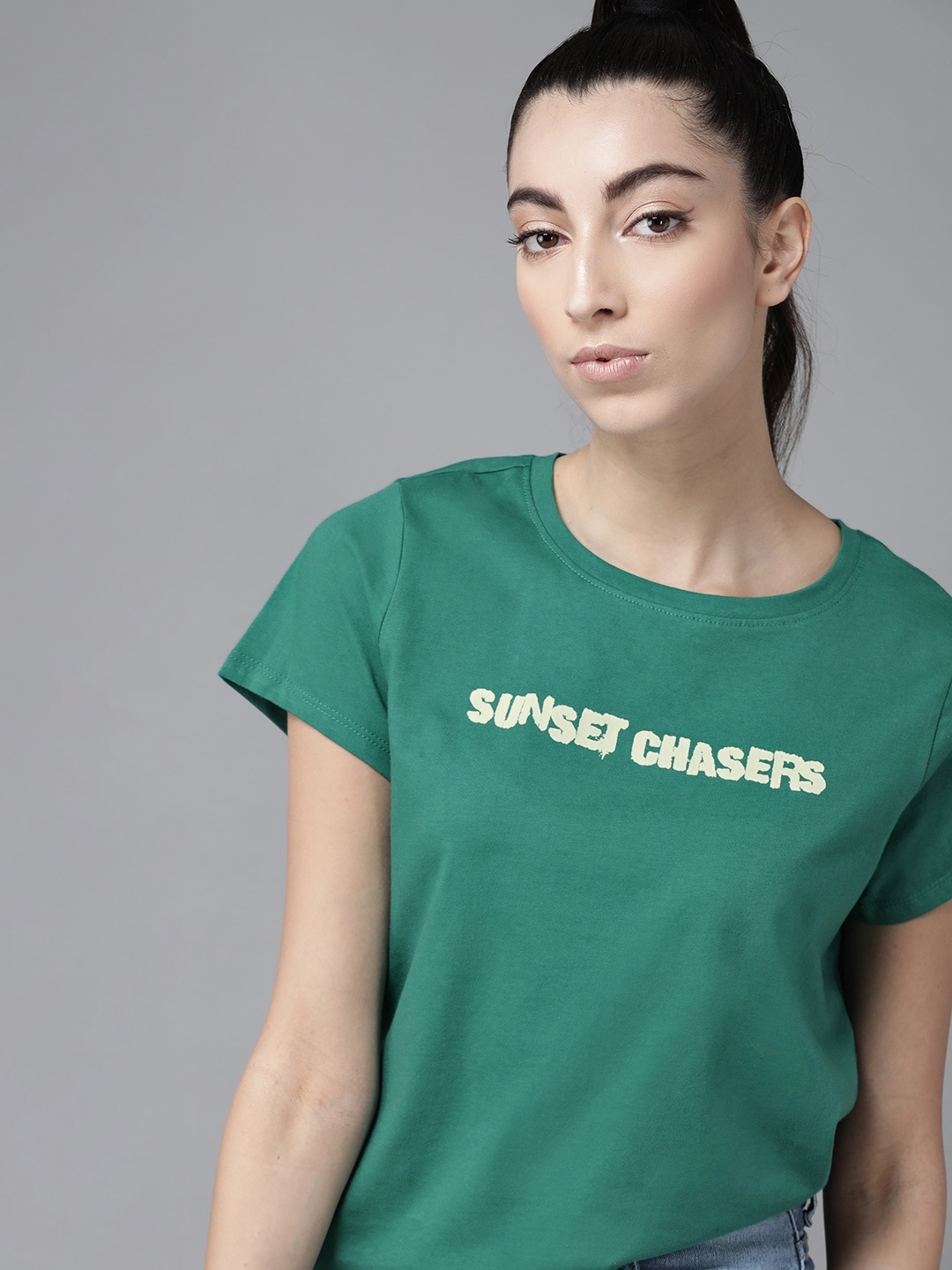 

The Roadster Lifestyle Co Women Green Printed Round Neck Pure Cotton T-shirt