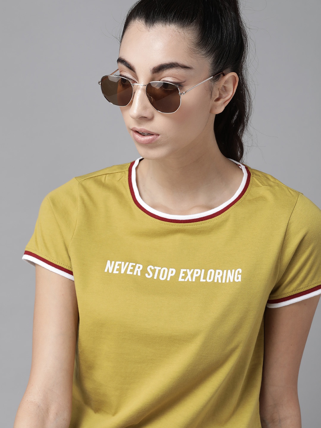 

The Roadster Lifestyle Co Women Olive Green Printed Pure Cotton Round Neck T-shirt