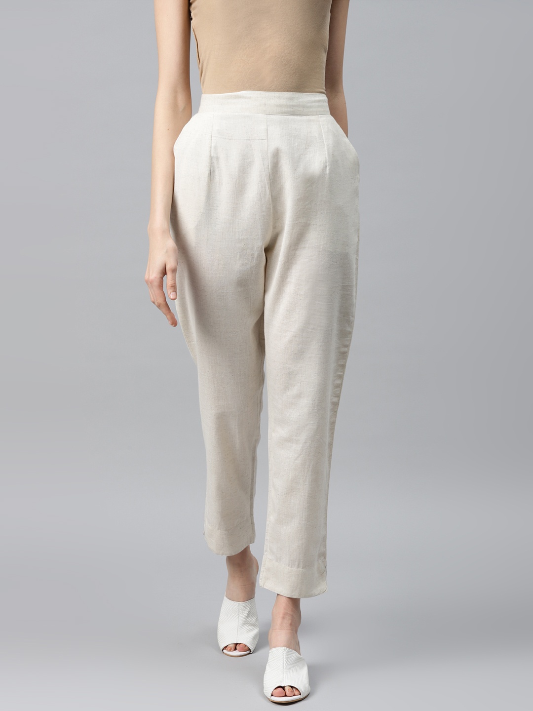

Vasudha Women Off-White Slim Fit Solid Cropped Cigarette Trousers
