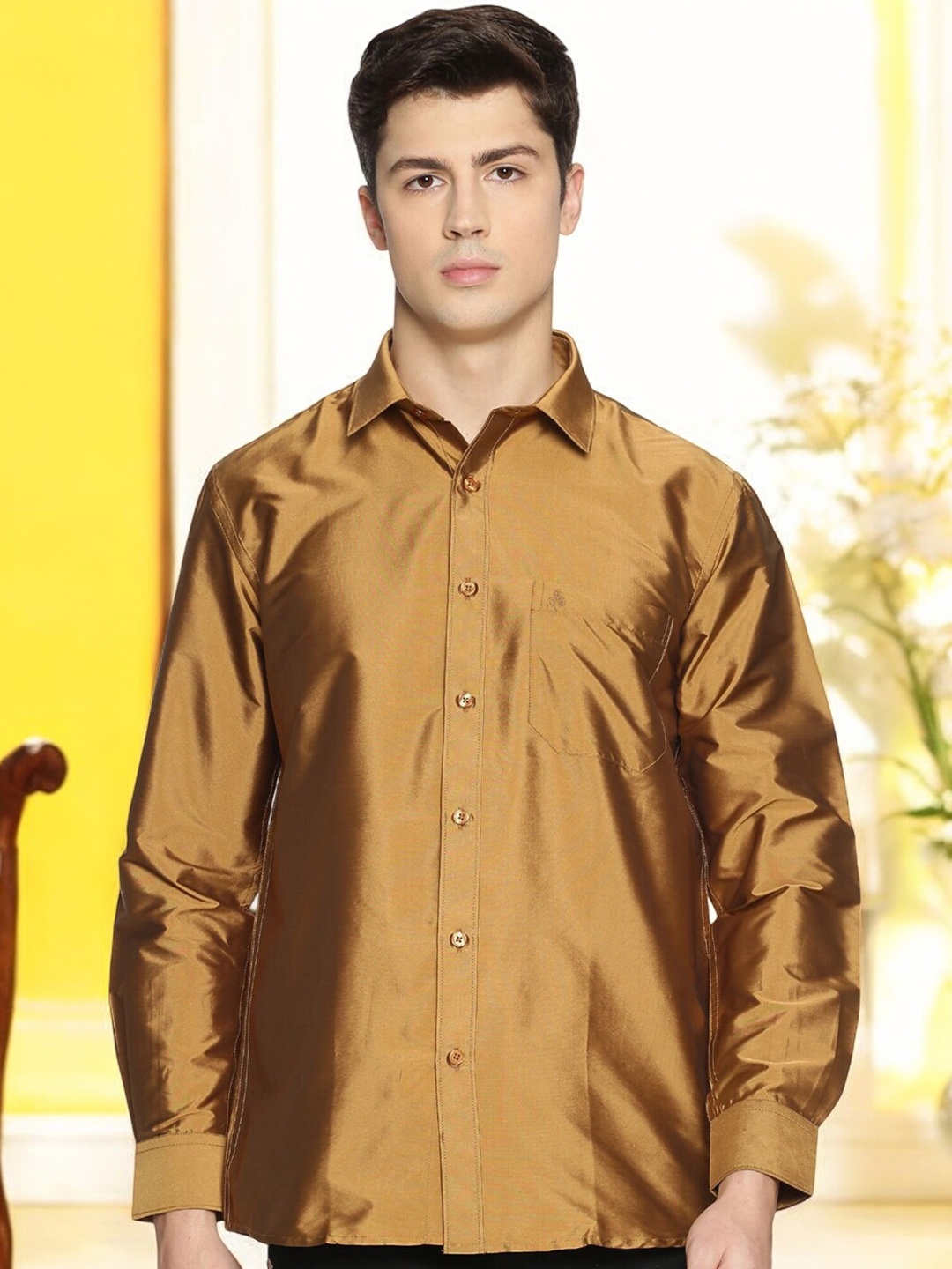 

TATTVA Men Brown Slim Fit Solid Casual Shirt