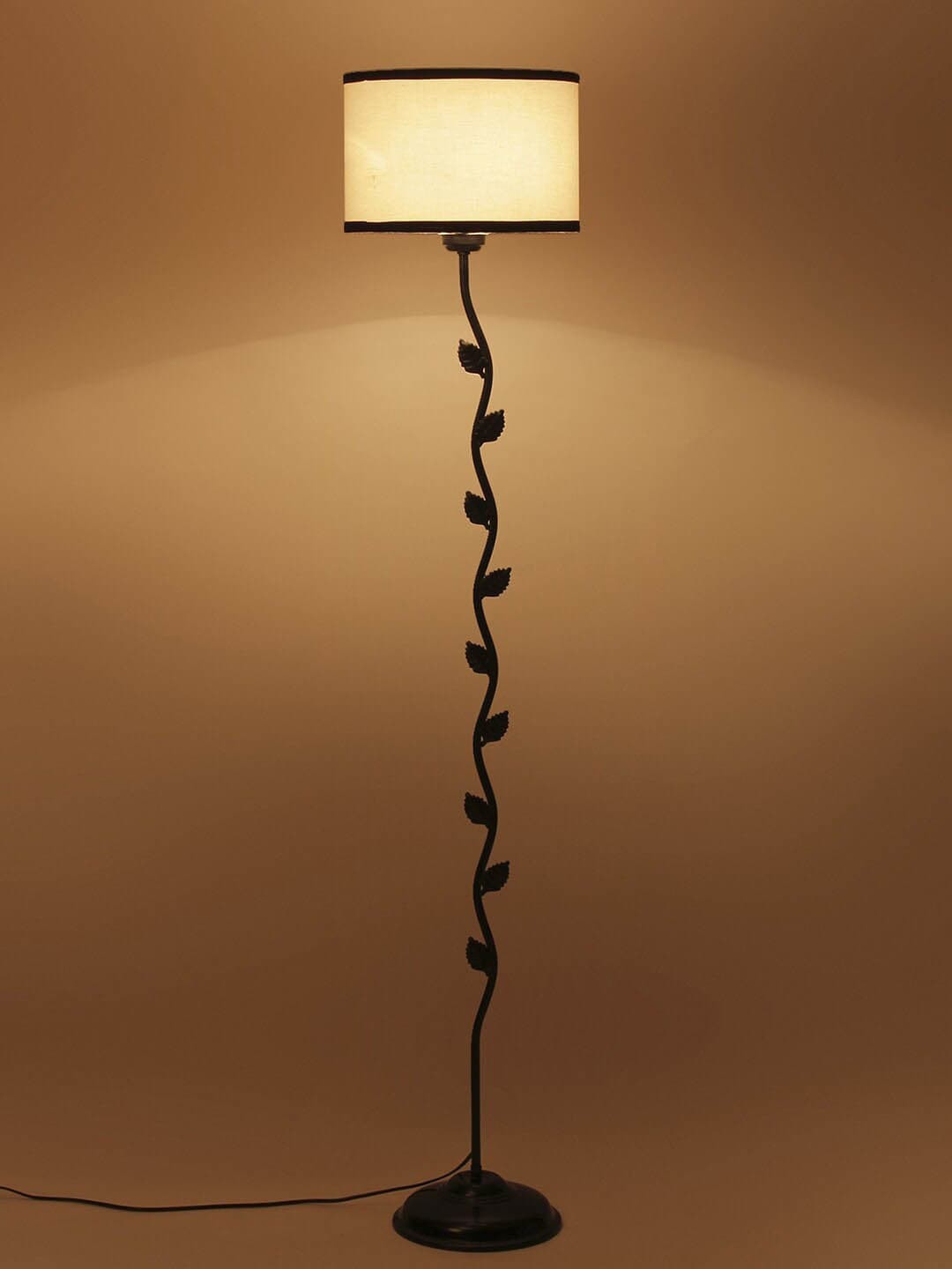 

Devansh White & Black Solid Club Lamp With Shade