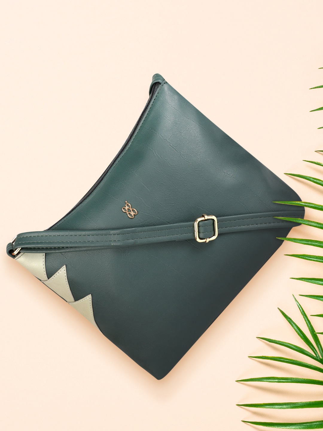 

Baggit Women Green Solid Sling Bag
