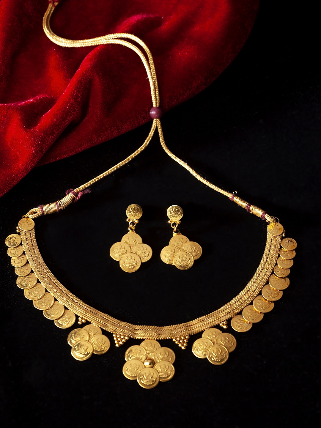 

PANASH Gold-Plated Handcrafted Sustainable Jewellery Set