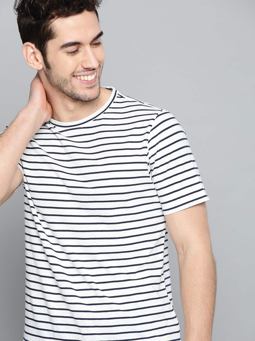 

Mast & Harbour Men White & Striped Round Neck Pure Cotton T-shirt
