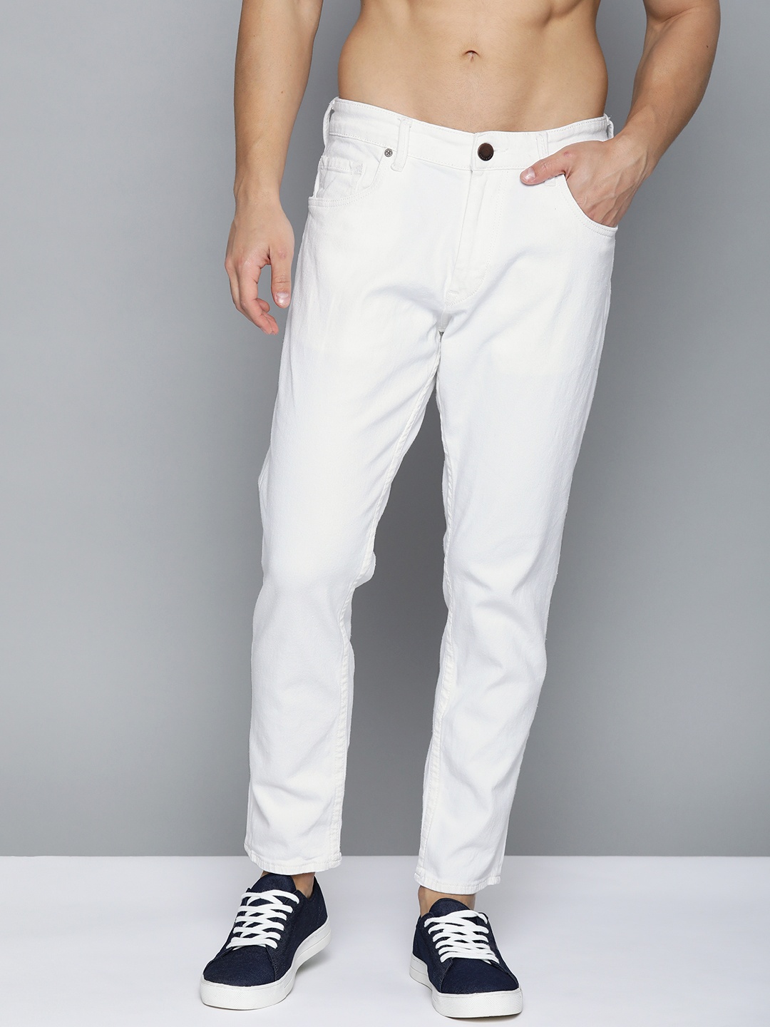 

HERE&NOW Men White Ankle Slim Tapered Fit Low-Rise Clean Look Stretchable Jeans