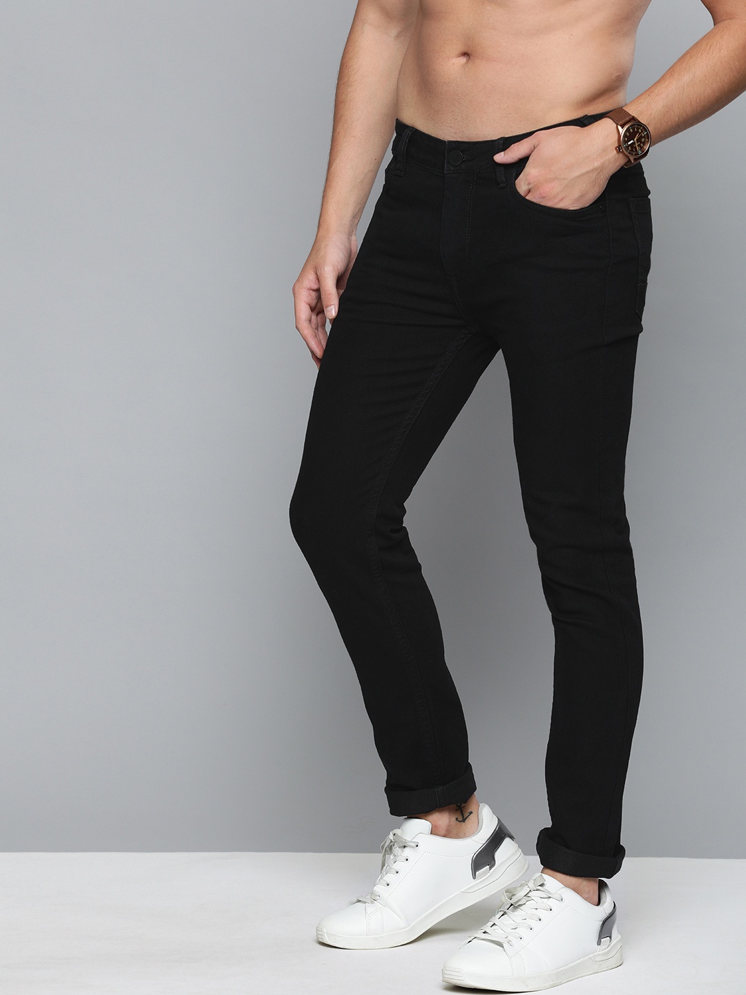 

HERE&NOW Men Black Skinny Fit Mid-Rise Clean Look Stretchable Jeans