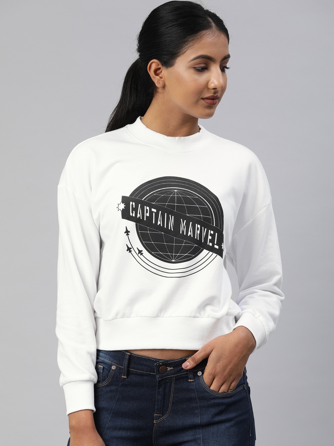 

Van Heusen Woman White & Black Captain Marvel Print Sweatshirt