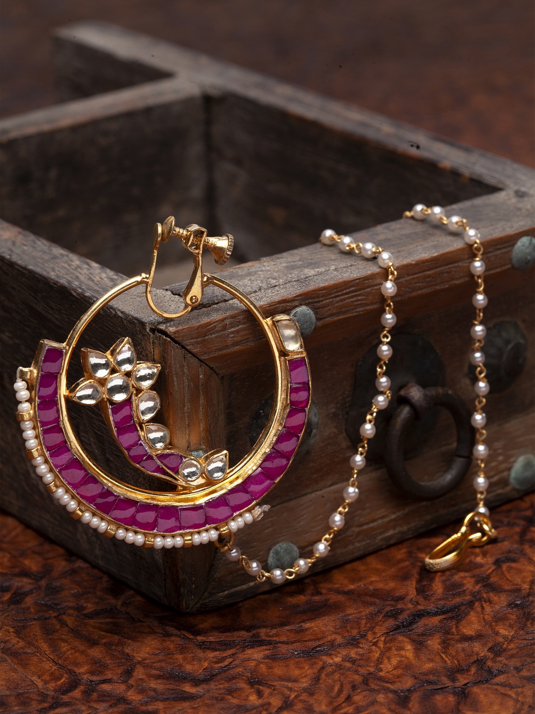 

PANASH Gold-Plated Pink & White Kundan-Studded Beaded Handcrafted Chained Nose Ring