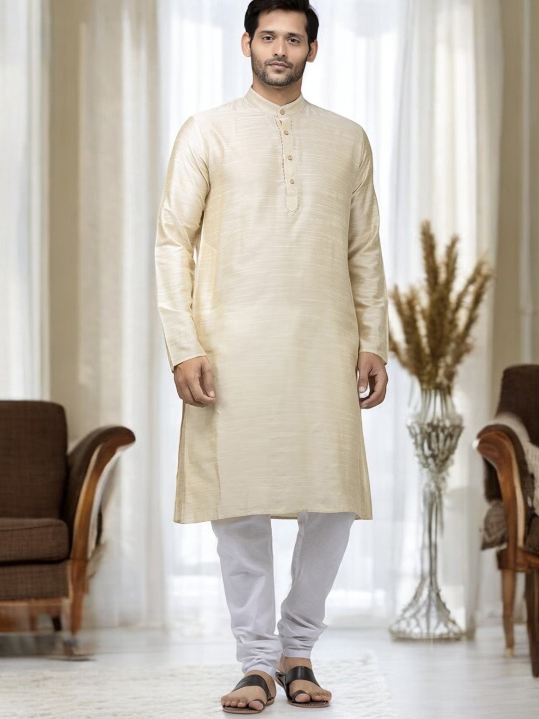 

TATTVA Men Beige Solid Straight Kurta