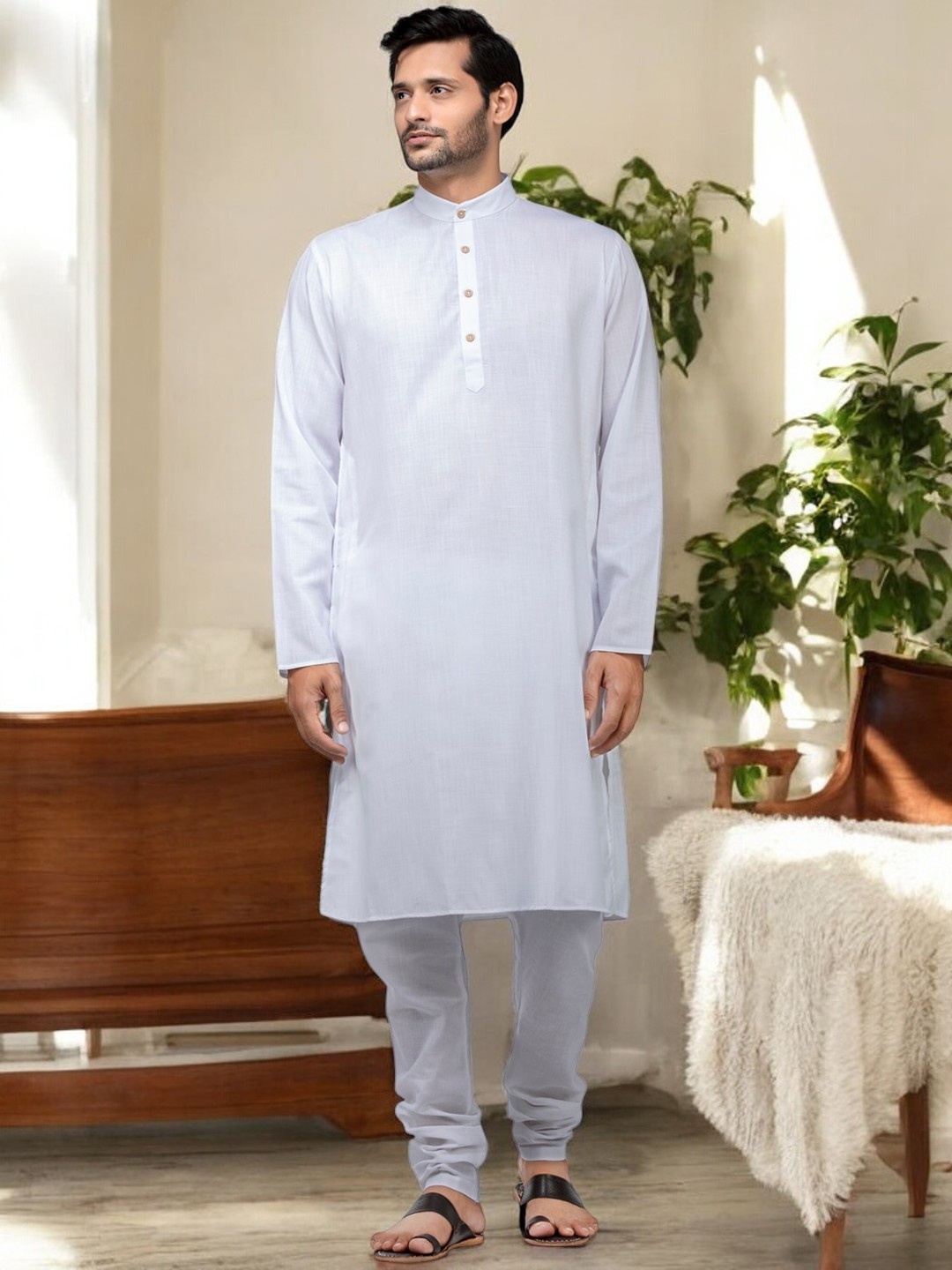 

TATTVA Men White Solid Straight Kurta