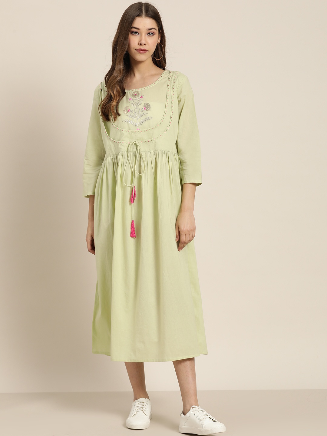 

Sangria Women Green Yoke Embroidered Pure Cotton A-Line Dress